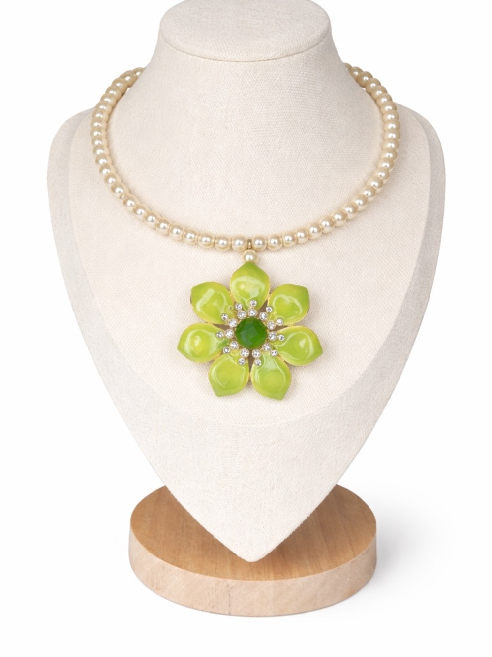 Vintage Faux Pearl Necklace with Green Cabochon & Enamel Flower Pendant‎